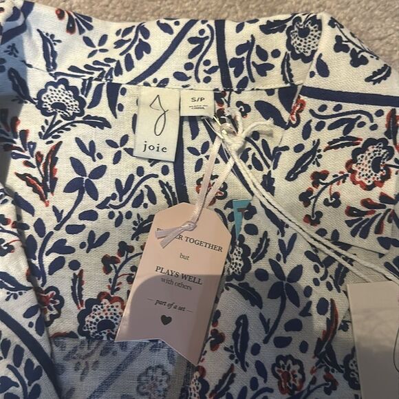Joie Floral Short Sleeve Blouse - Picture 2 of 8